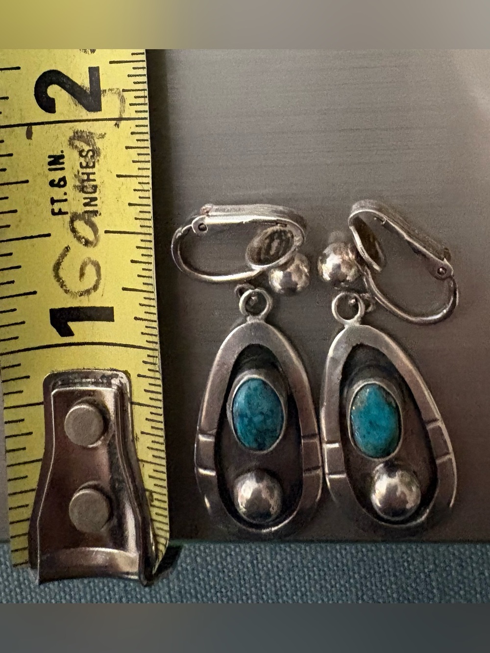 Vintage Navajo Clip-on earring - Picture 6 of 7